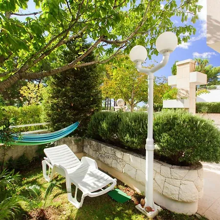 فندق مبيت وإفطار Pansion Mlikota بروماجنا