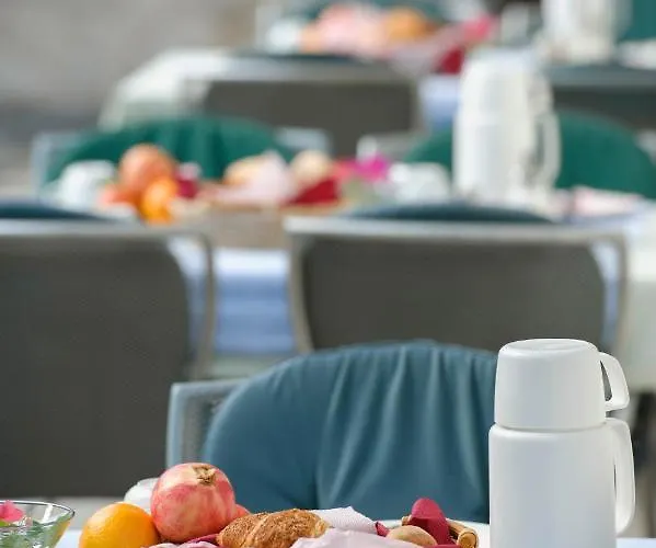 Pansion Mlikota 住宿加早餐酒店 普罗马尼亚